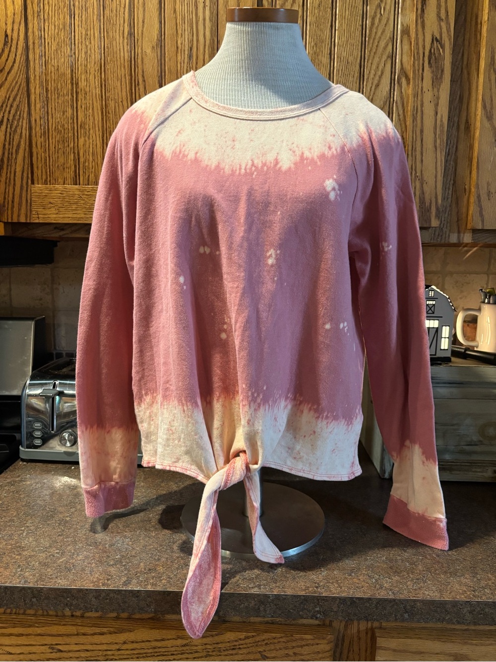 🧵Hem & Thread Rose Pink Tie-Front Dip Dye Sweatshirt